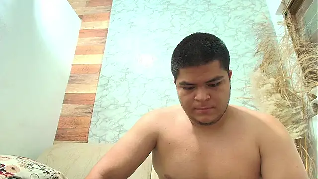 naomi campbel  online show from January 11, 8:38 pm