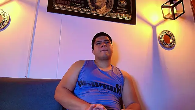 Snapshot of naomi_campbel_ chatting on February 27, 8:30 pm naomi campbel online show from February 27, 8:30 pm