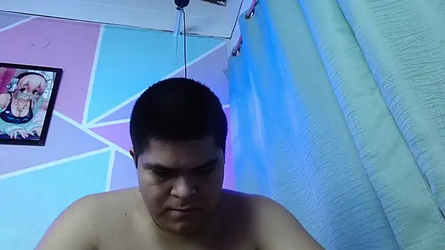 naomi campbel  online show from January 13, 8:35 pm