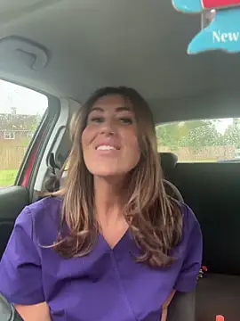 CurvyMILF Sienna online show from September 10, 5:01 pm