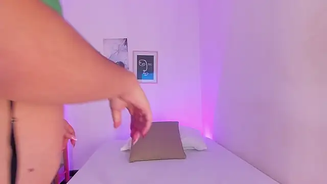 Anastasia lauren online show from March 18, 7:37 pm