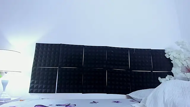 guadalupe21  online show from November 9, 7:40 pm