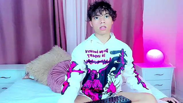 Honeymoon sariel online show from February 27, 8:30 pm