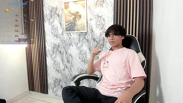 Snapshot of Honeymoon_sariel chatting on September 12, 1:55 pm Honeymoon sariel online show from September 12, 1:55 pm