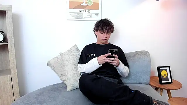 Honeymoon sariel online show from January 8, 8:26 pm