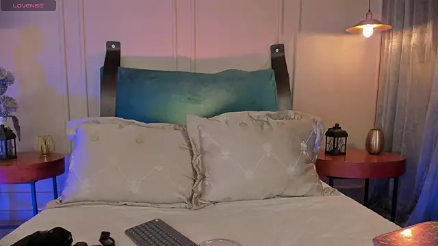 Snapshot of NaishaFord_1 chatting on October 11, 3:07 am NaishaFord 1 online show from October 11, 3:07 am