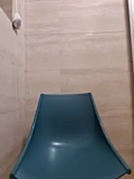 Snapshot of KasonY chatting on October 31, 9:39 am KasonY online show from October 31, 9:39 am