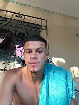 Snapshot of CHARLY-- chatting on September 24, 10:59 pm CHARLY-- online show from September 24, 10:59 pm