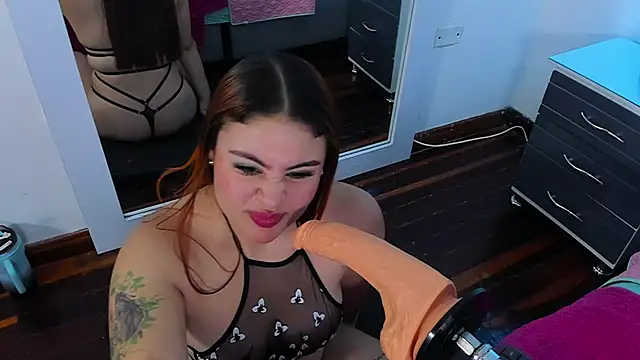 AdeleJhones online show from April 14, 1:38 pm