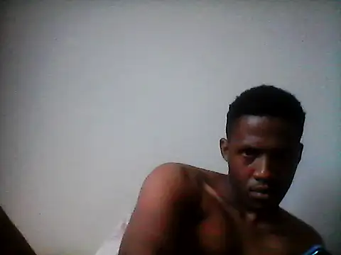 Snapshot of Drillir26 chatting on November 13, 4:11 pm Drillir26 online show from November 13, 4:11 pm