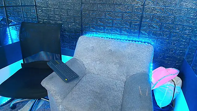 HellAndDante  online show from November 24, 10:43 pm