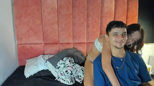 HellAndDante  online show from February 9, 6:22 am