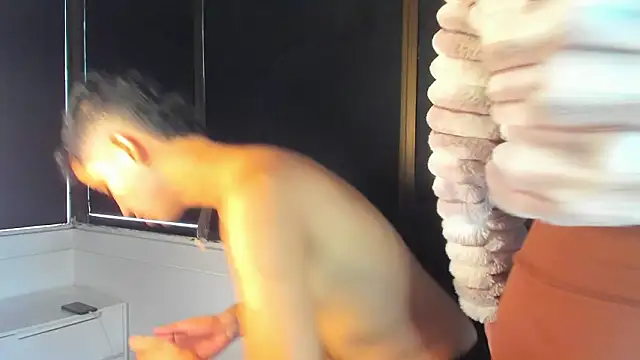 HellAndDante  online show from February 15, 10:52 pm