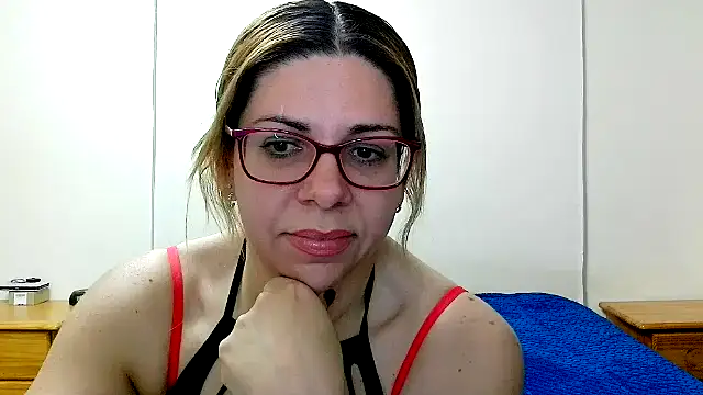 Snapshot of MysticBlue69 chatting on July 5, 11:11 pm MysticBlue69 online show from July 5, 11:11 pm