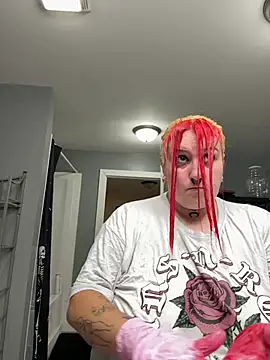 vanessraine online show from May 28, 2:30 am