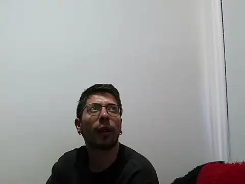 Letorres96 online show from March 20, 5:14 pm