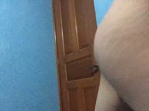 Luisgg18 online show from November 17, 4:16 am