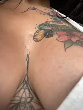 YouCandiSumisa online show from November 26, 5:46 pm