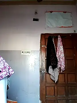 Snapshot of sanu_07 chatting on September 18, 5:10 am sanu 07 online show from September 18, 5:10 am