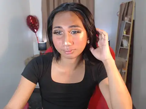 JuicyliciousBabe online show from February 24, 7:15 pm