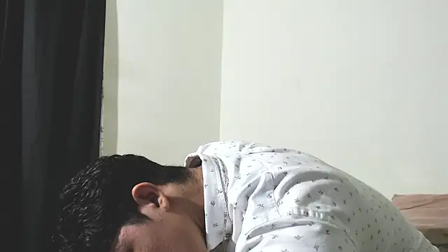 Snapshot of Penelope77 chatting on November 21, 5:06 am Penelope77 online show from November 21, 5:06 am