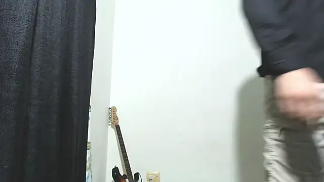 Snapshot of Penelope77 chatting on November 23, 6:45 am Penelope77 online show from November 23, 6:45 am