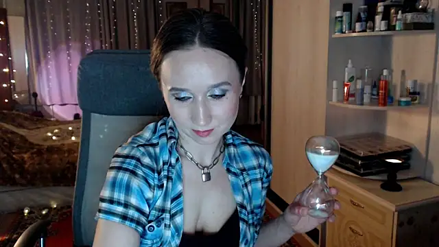 ClassyInna online show from January 9, 4:14 pm