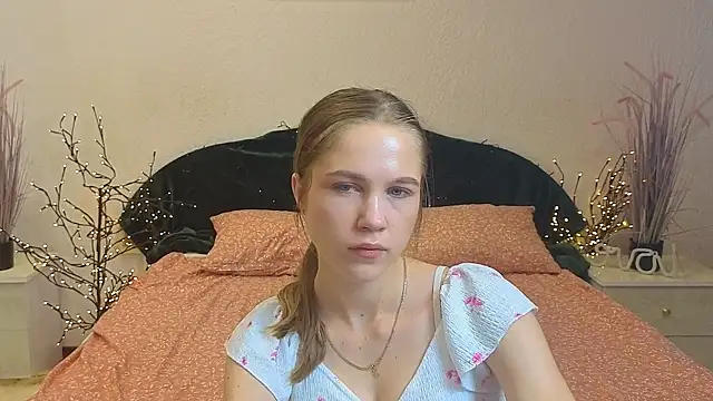 Spicy Lexi online show from August 5, 8:19 am