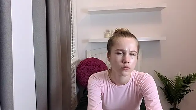 Spicy Lexi online show from April 2, 2:46 pm