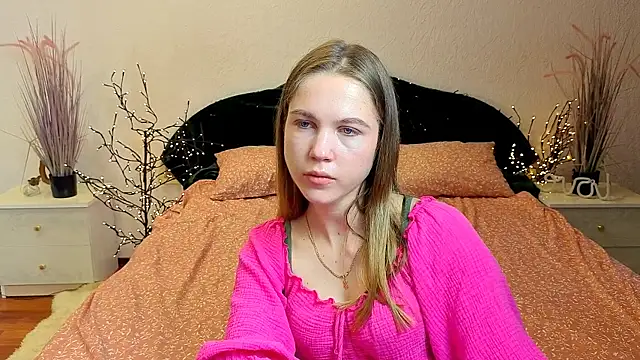 Spicy Lexi online show from August 3, 7:05 am