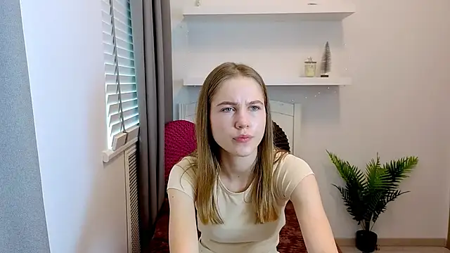 Spicy Lexi online show from June 4, 6:40 am