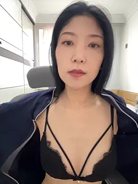 xiaoxianerw online show from November 27, 6:14 am