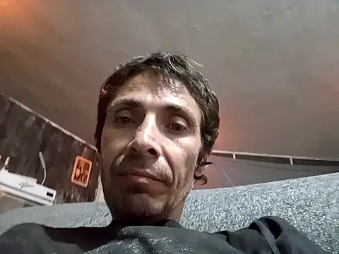 githot online show from March 17, 6:16 am