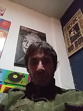 githot online show from November 16, 9:36 am