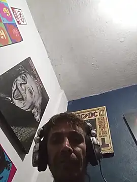 githot online show from November 1, 7:46 am