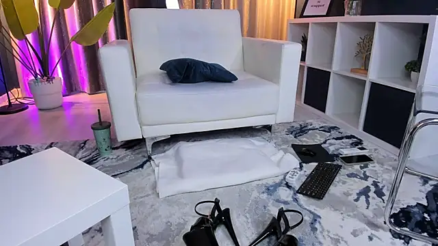 RussianBonita online show from September 28, 1:51 pm