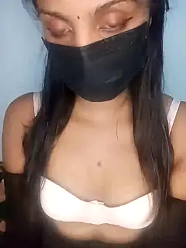 Snapshot of kissy_doll chatting on October 10, 6:53 pm kissy doll online show from October 10, 6:53 pm