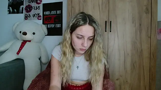 Snapshot of ScarlettSmithX chatting on September 11, 5:29 am ScarlettSmithX online show from September 11, 5:29 am