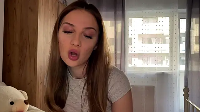 ScarlettSmithX online show from May 24, 4:34 am