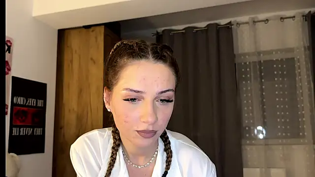 ScarlettSmithX online show from April 13, 2:59 am