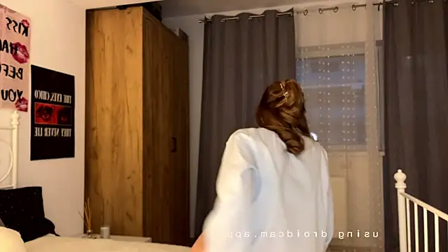 ScarlettSmithX online show from April 22, 3:13 am