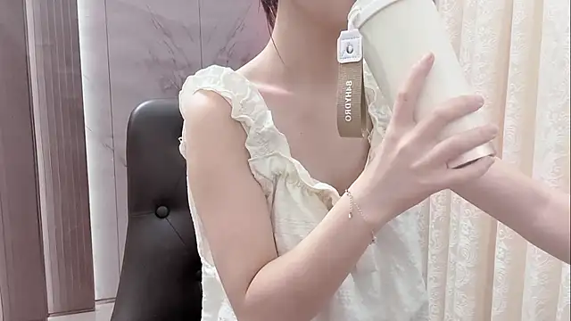 Shenlly online show from April 7, 1:18 am