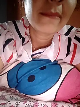 Snapshot of CUTE-PX chatting on September 14, 2:01 am CUTE-PX online show from September 14, 2:01 am