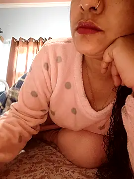 CUTE-PX online show from February 13, 5:18 am