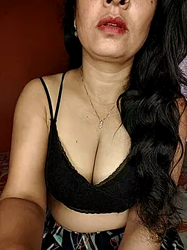 Snapshot of CUTE-PX chatting on October 6, 4:24 am CUTE-PX online show from October 6, 4:24 am