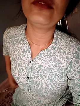 Snapshot of CUTE-PX chatting on September 23, 2:18 am CUTE-PX online show from September 23, 2:18 am