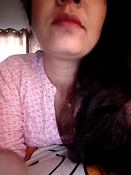 Snapshot of CUTE-PX chatting on October 3, 2:37 am CUTE-PX online show from October 3, 2:37 am