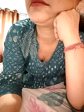 CUTE-PX online show from February 24, 5:08 am