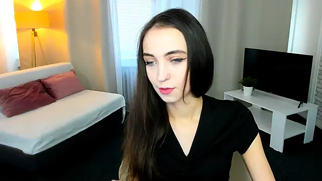Snapshot of EllaSteele chatting on September 9, 1:31 pm EllaSteele online show from September 9, 1:31 pm
