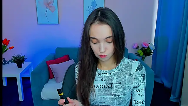 Snapshot of EllaSteele chatting on September 21, 11:59 am EllaSteele online show from September 21, 11:59 am